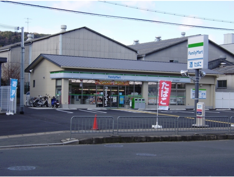 ㈱ヤマトコーポレーション様　「ファミリーマート　京都山科勧修寺店」　新築工事　写真01